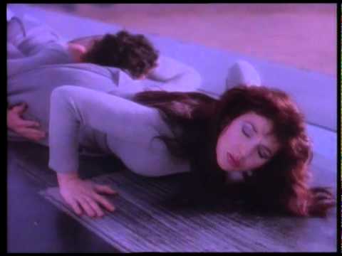Kate Bush - Running Up That Hill (A Deal with God)