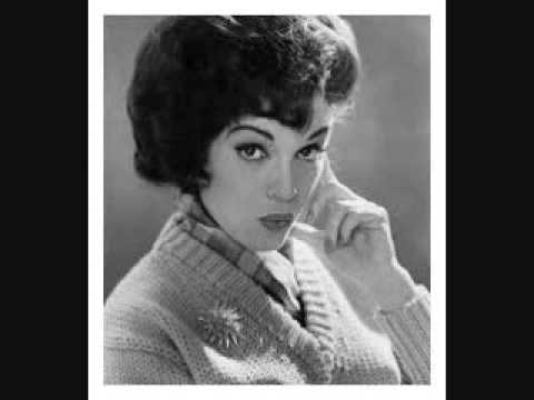 Connie Francis - Who's Sorry Now